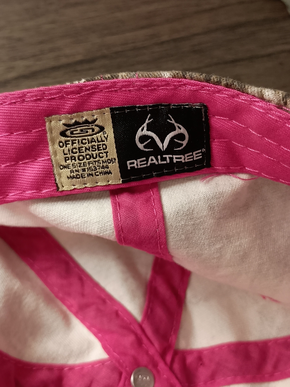 Realtree Pink and Camo Trim Cap - Picture 7 of 9
